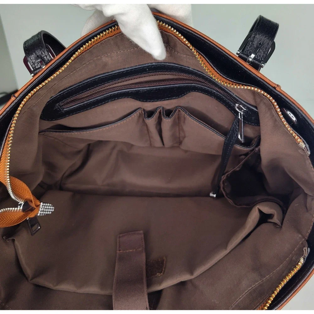 Over Earth Large Leather Tote/Shoulder Handbag/Crossbody-Black/Brown Gently Used
